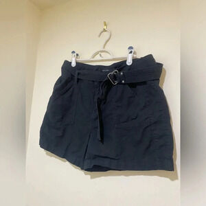 Womens Calvin Klein Jeans Black 100% cotton shorts with belt included size  12.